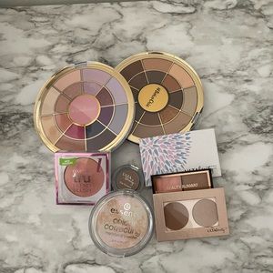 Makeup Bundle